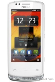 Nokia 700